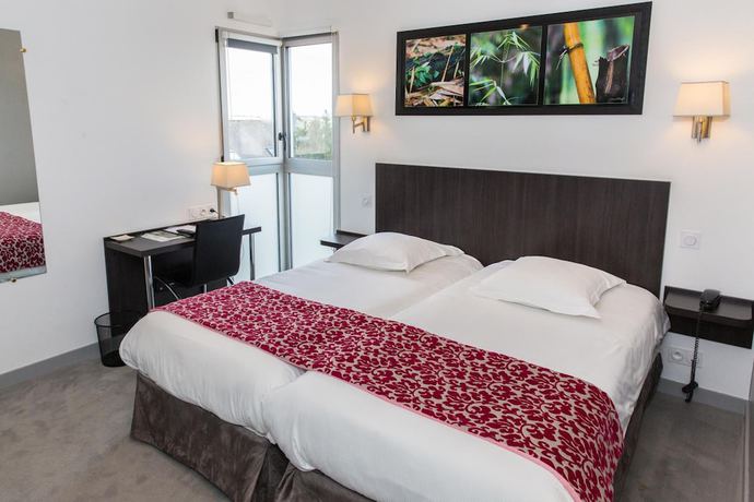 Imagen de la habitación del Hotel H&ocirc;tel Le Bellevue, L'Enclos. Foto 7