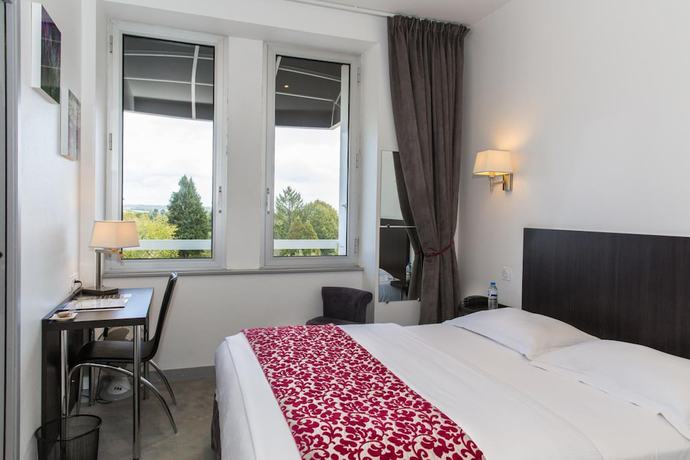 Imagen de la habitación del Hotel H&ocirc;tel Le Bellevue, L'Enclos. Foto 19