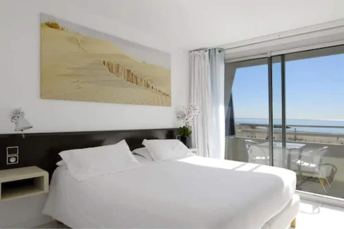 Imagen de la habitación del Hotel H&ocirc;tel Le Brasilia. Foto 12