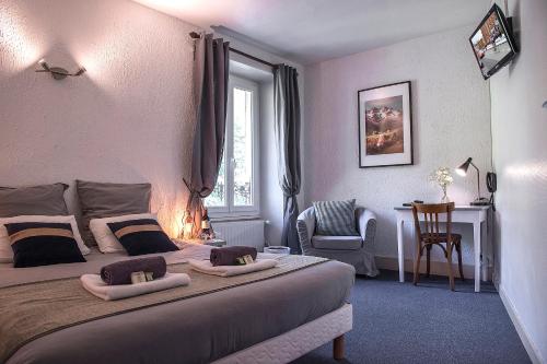 Imagen de la habitación del Hotel H&ocirc;tel Le Cassini. Foto 6