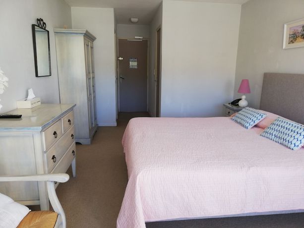 Imagen de la habitación del Hotel H&ocirc;tel Le Castellan. Foto 18