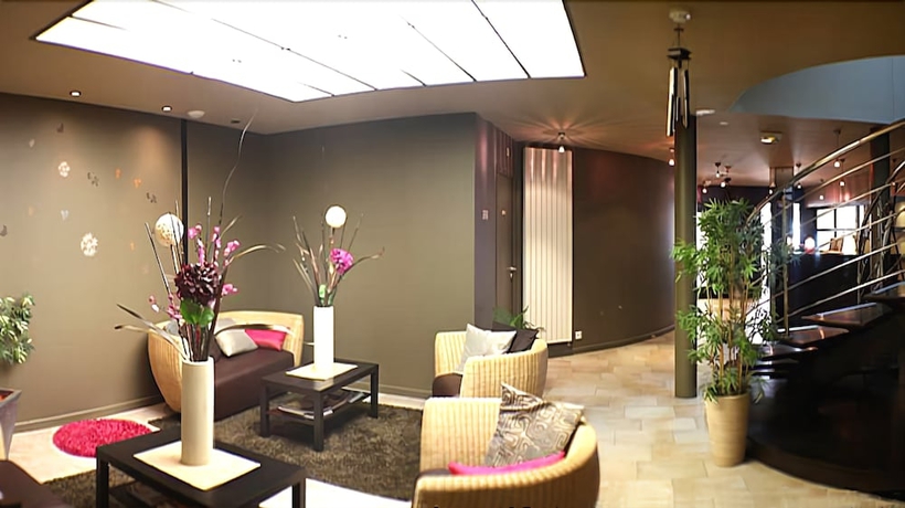 Imagen de los interiores del Hotel H&ocirc;tel Le Ce&iuml;tya. Foto 16