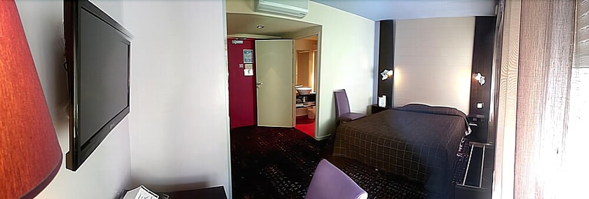 Imagen de la habitación del Hotel H&ocirc;tel Le Ce&iuml;tya. Foto 10