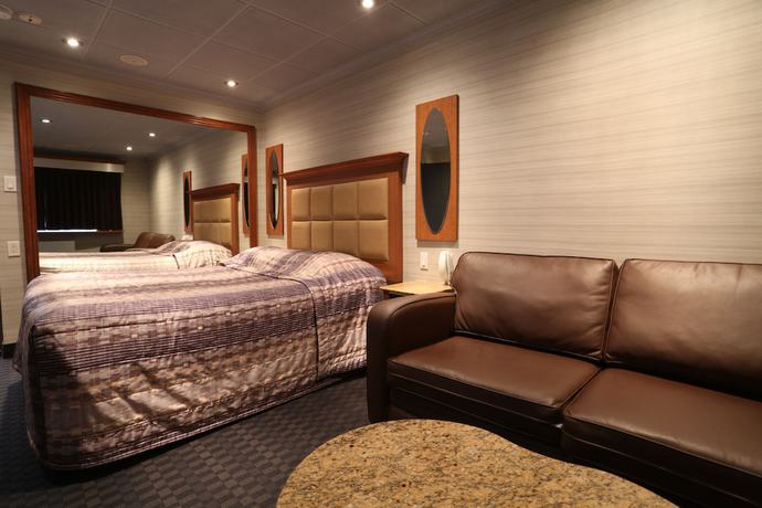 Imagen de la habitación del Hotel H&ocirc;tel Le Chablis. Foto 15