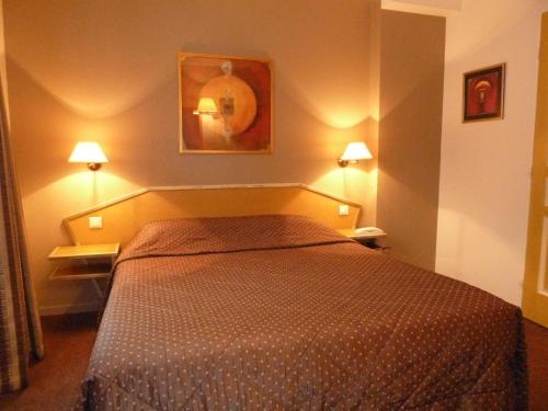 Imagen de la habitación del Hotel H&ocirc;tel Le Cheval Blanc, Langres. Foto 5