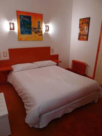 Imagen de la habitación del Hotel H&ocirc;tel Le Coin Des Halles. Foto 4
