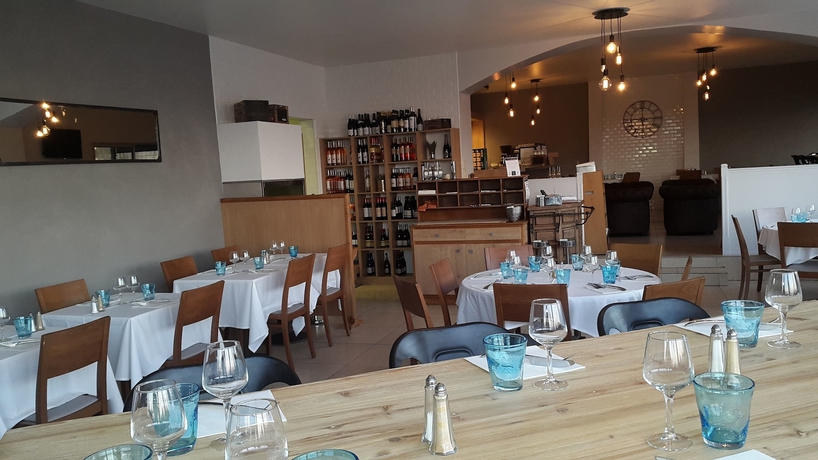 Imagen del bar/restaurante del Hotel Hôtel Le Collier. Foto 7