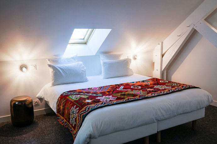 Imagen de la habitación del Hotel H&ocirc;tel Le Collonges. Foto 3