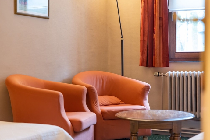 Imagen de la habitación del Hotel H&ocirc;tel Le Cor de Chasse. Foto 12