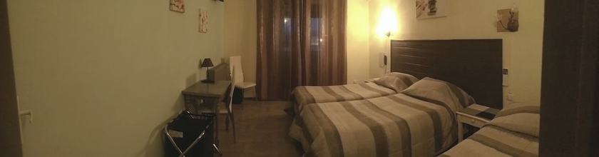 Imagen de la habitación del Hotel H&ocirc;tel Le Dauphin Bleu. Foto 17