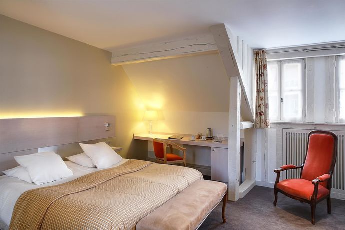 Imagen de la habitación del Hotel Hôtel Le Dauphin. Foto 14