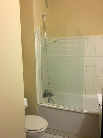 Imagen de la habitación del Hotel H&ocirc;tel Le Dauphin, Saint-Benoit-sur-Loire. Foto 10