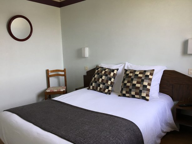 Imagen de la habitación del Hotel H&ocirc;tel Le Dauphin, Saint-Benoit-sur-Loire. Foto 13