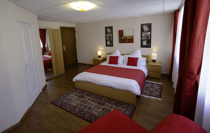 Imagen de la habitación del Hotel Hôtel Le Divona. Foto 6