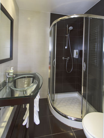 Imagen de la habitación del Hotel Hôtel Le Divona. Foto 13