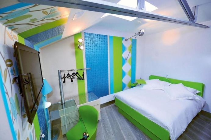 Imagen de la habitación del Hotel Hôtel Le Dormeur du Val. Foto 11
