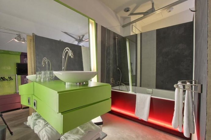 Imagen de la habitación del Hotel Hôtel Le Dormeur du Val. Foto 15