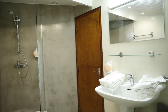 Imagen de la habitación del Hotel H&ocirc;tel Le Fangassier. Foto 8