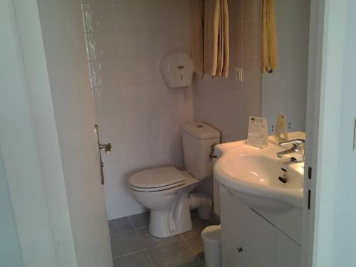 Imagen de la habitación del Hotel H&ocirc;tel Le Fran&ccedil;ais, Isla de R&eacute;. Foto 14
