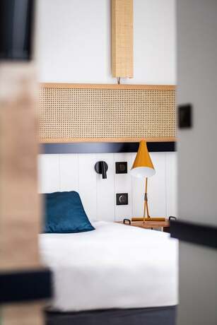 Imagen de la habitación del Hotel H&ocirc;tel Le Fran&ccedil;ais, La Flotte. Foto 11