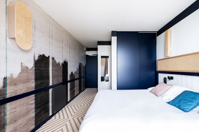 Imagen de la habitación del Hotel H&ocirc;tel Le Fran&ccedil;ais, La Flotte. Foto 16