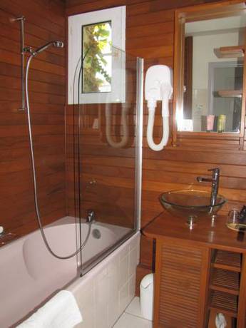 Imagen de la habitación del Hotel H&ocirc;tel Le Galion. Foto 7