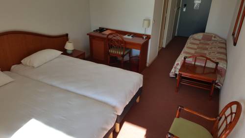 Imagen de la habitación del Hotel H&ocirc;tel Le Galoubet. Foto 3