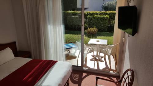 Imagen de la habitación del Hotel H&ocirc;tel Le Galoubet. Foto 7