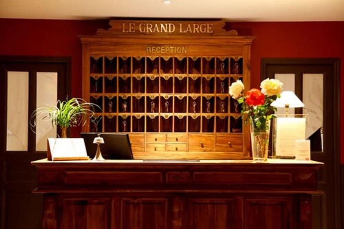 Imagen de los interiores del Hotel H&ocirc;tel Le Grand Large. Foto 18