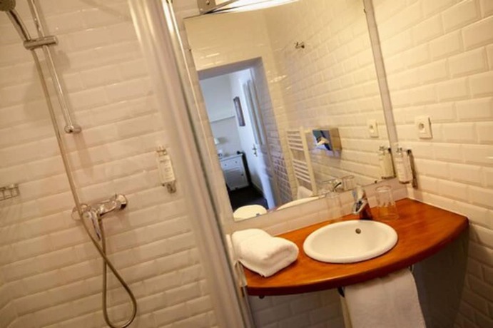 Imagen de la habitación del Hotel H&ocirc;tel Le Grand Large. Foto 13