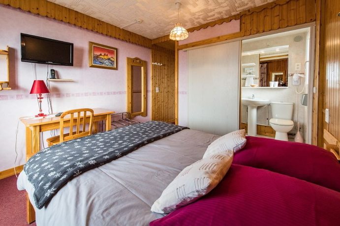 Imagen de la habitación del Hotel H&ocirc;tel Le Grand Truc. Foto 11
