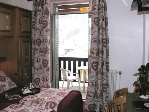 Imagen de la habitación del Hotel H&ocirc;tel Le Grand-bec. Foto 4