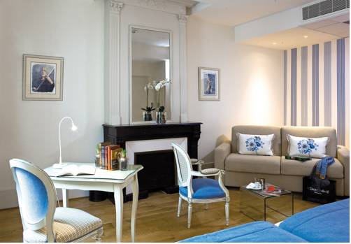Imagen de la habitación del Hotel H&ocirc;tel Le Griffon D'or. Foto 3