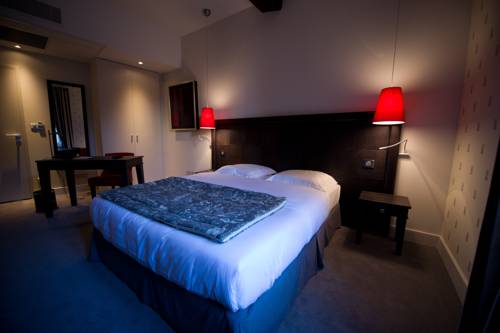 Imagen de la habitación del Hotel H&ocirc;tel Le Griffon D'or. Foto 10