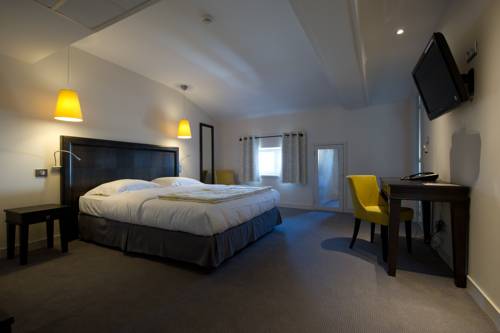 Imagen de la habitación del Hotel H&ocirc;tel Le Griffon D'or. Foto 12