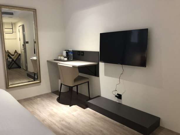 Imagen de la habitación del Hotel H&ocirc;tel Le H&ocirc;me. Foto 6