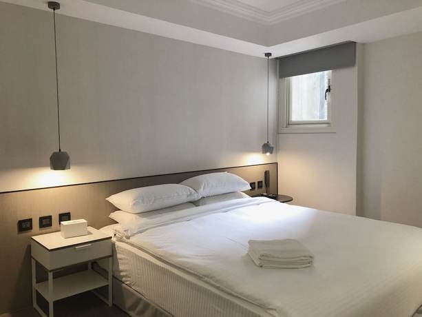 Imagen de la habitación del Hotel H&ocirc;tel Le H&ocirc;me. Foto 17