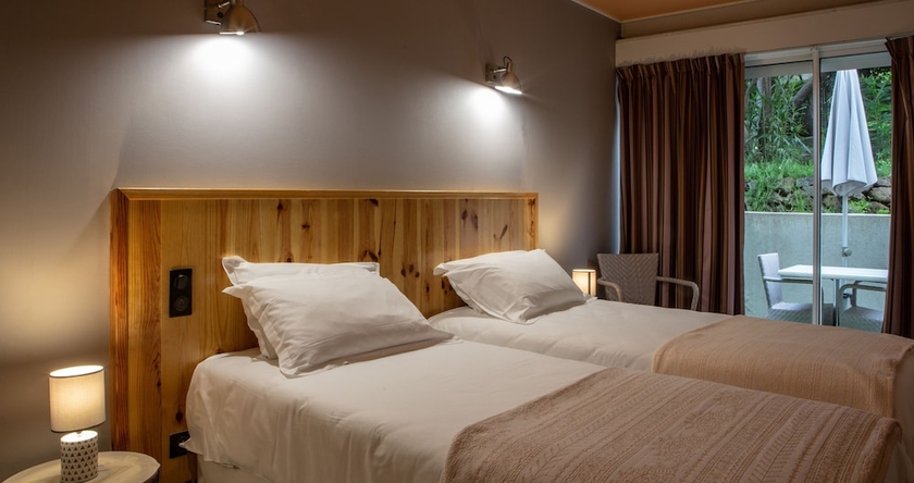 Imagen de la habitación del Hotel H&ocirc;tel Le Kallist&eacute;. Foto 16