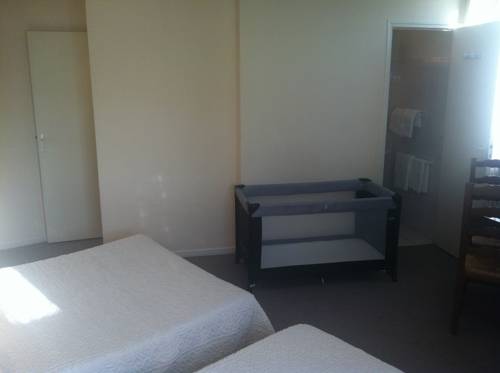 Imagen de la habitación del Hotel H&ocirc;tel Le Longchamp. Foto 3