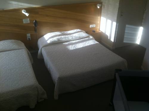 Imagen de la habitación del Hotel H&ocirc;tel Le Longchamp. Foto 10