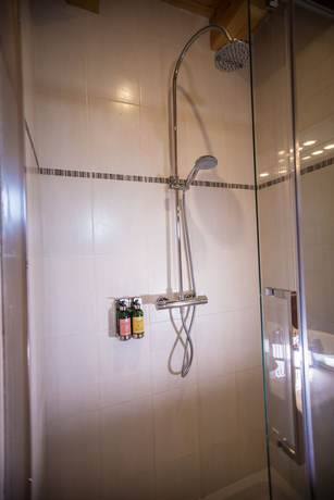 Imagen de la habitación del Hotel H&ocirc;tel Le Loup Blanc. Foto 6