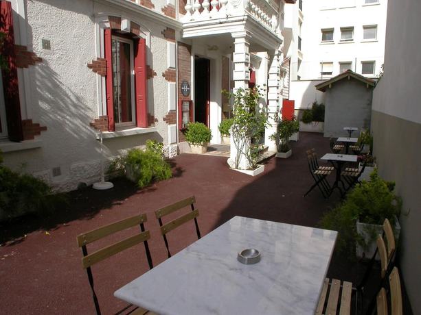 Imagen de la habitación del Hotel H&ocirc;tel Le Magenta. Foto 5