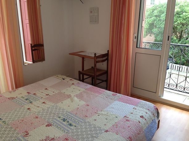 Imagen de la habitación del Hotel H&ocirc;tel Le Magenta. Foto 7