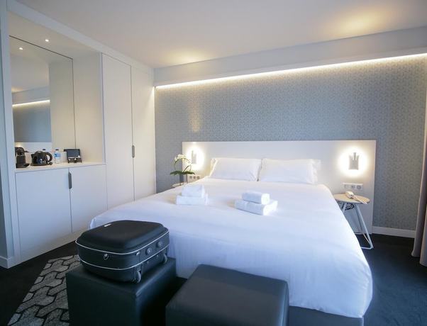 Imagen de la habitación del Hotel H&ocirc;tel Le Magic and Spa. Foto 5