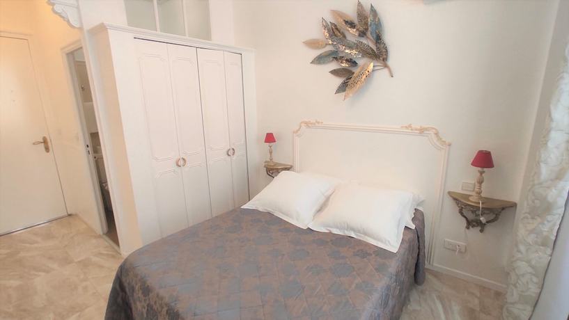 Imagen de la habitación del Hotel H&ocirc;tel Le Magnolia. Foto 5