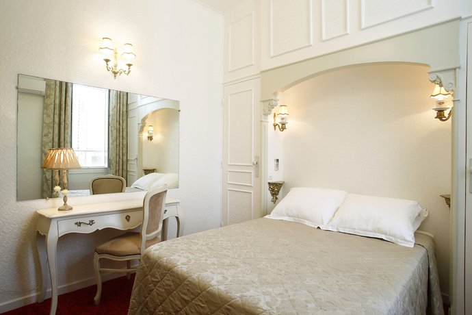 Imagen de la habitación del Hotel H&ocirc;tel Le Magnolia. Foto 6