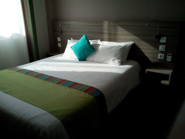 Imagen de la habitación del Hotel H&ocirc;tel Le Majestic. Foto 15