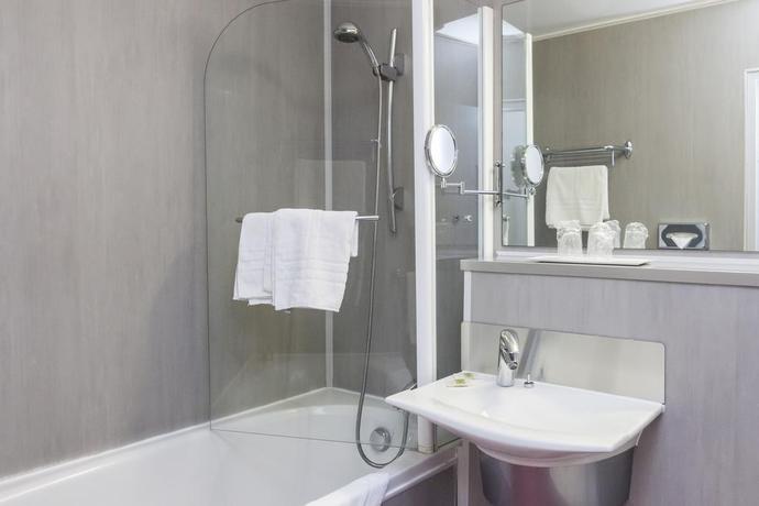 Imagen de la habitación del Hotel Hôtel Le Mas De Jossyl. Foto 7