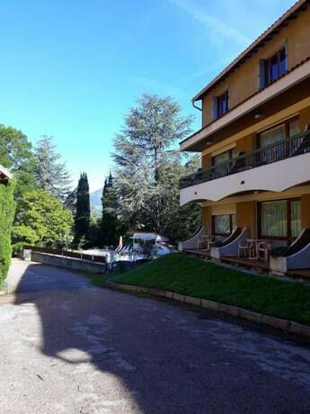 Imagen general del Hotel H&ocirc;tel Le Mas Fleuri. Foto 7