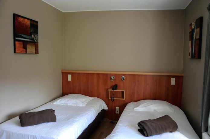 Imagen de la habitación del Hotel H&ocirc;tel Le Midi. Foto 2